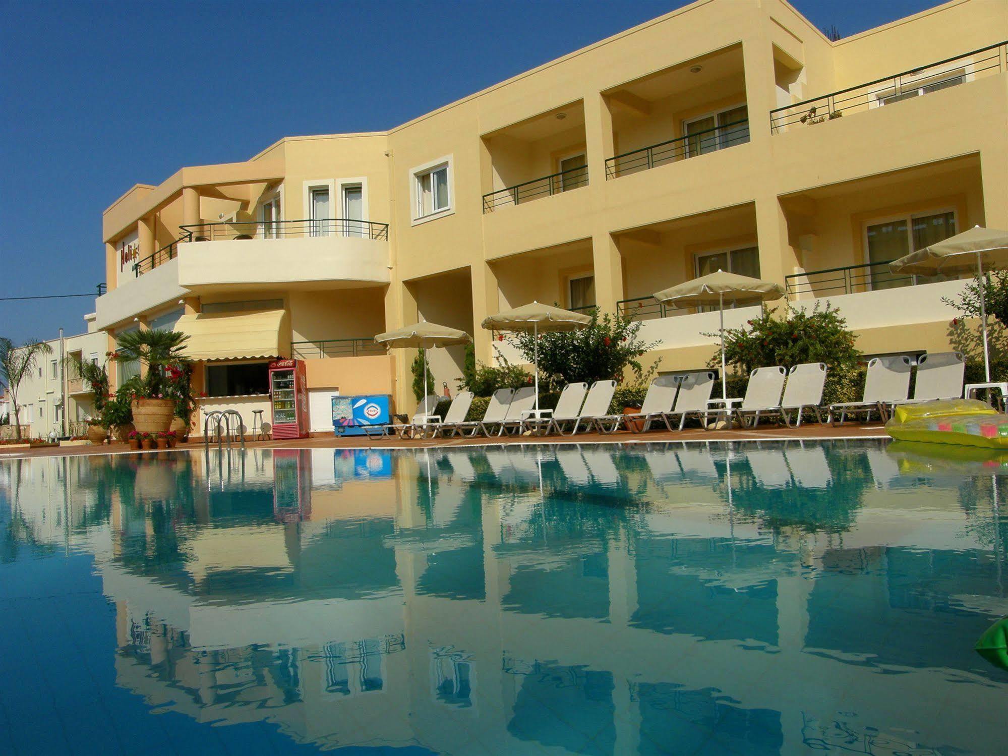 Helios Apartments Kato Daratso Bagian luar foto